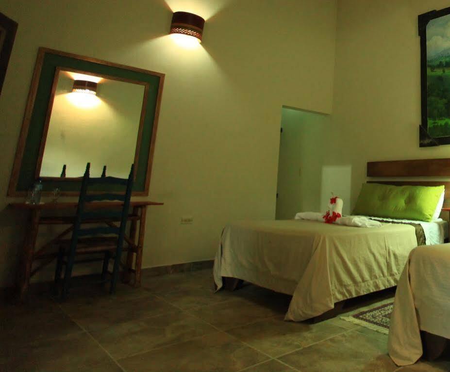 Hotel Rancho Baiguate à Jarabacoa Extérieur photo